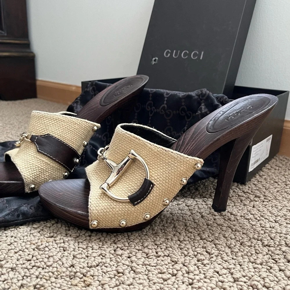 Vintage Gucci heels - Picture 11 of 11